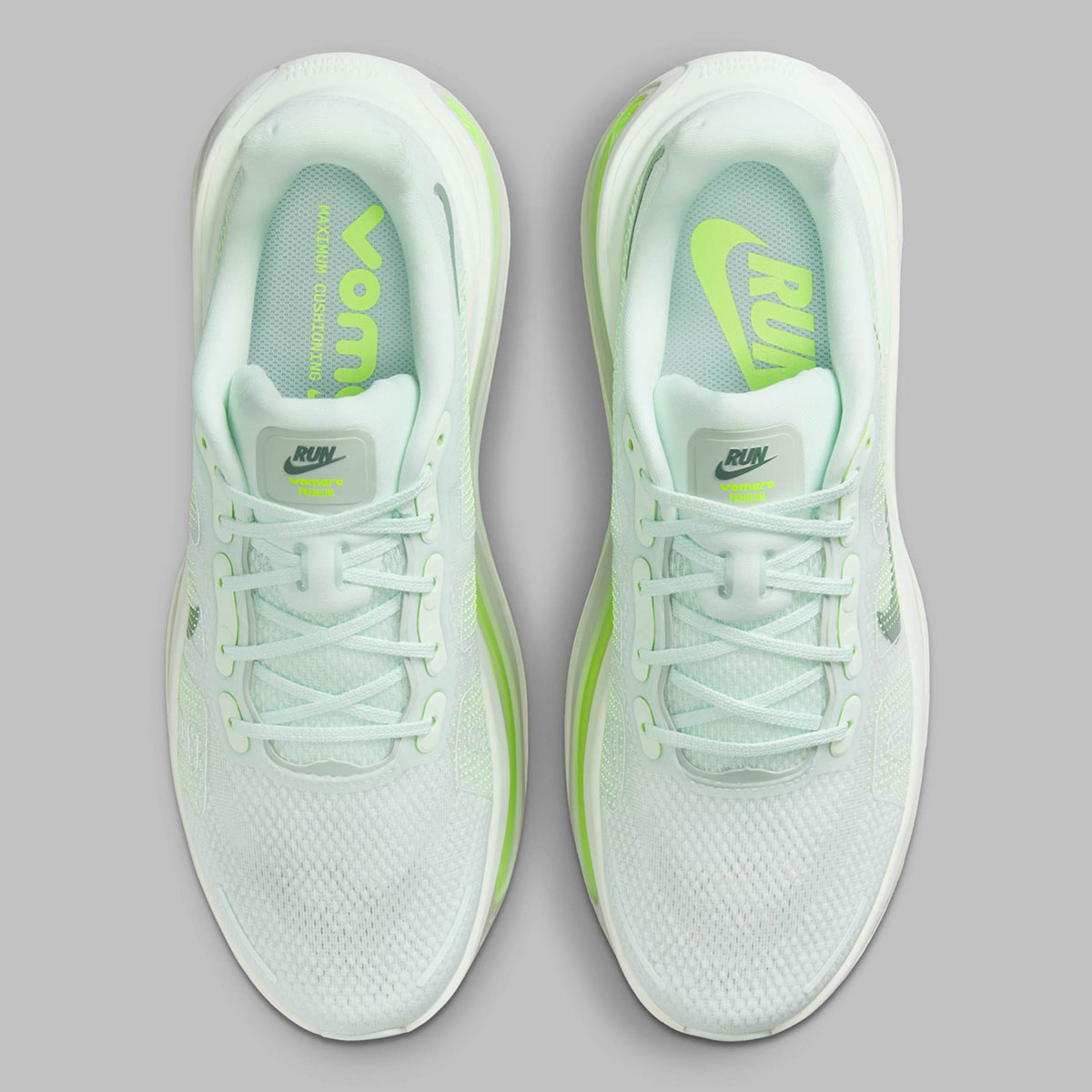 Nike Vomero Premium Hq2050 300 4