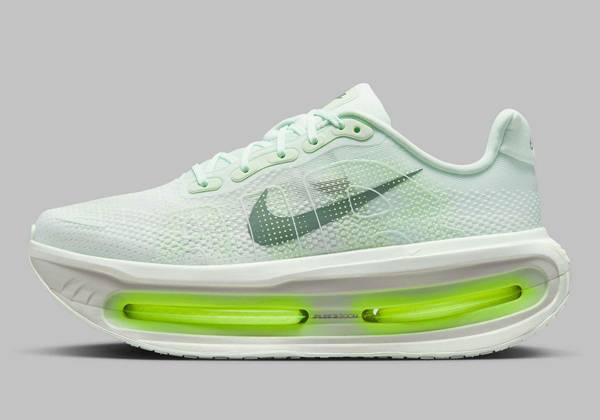 Nike Vomero Premium Hq2050 300 9