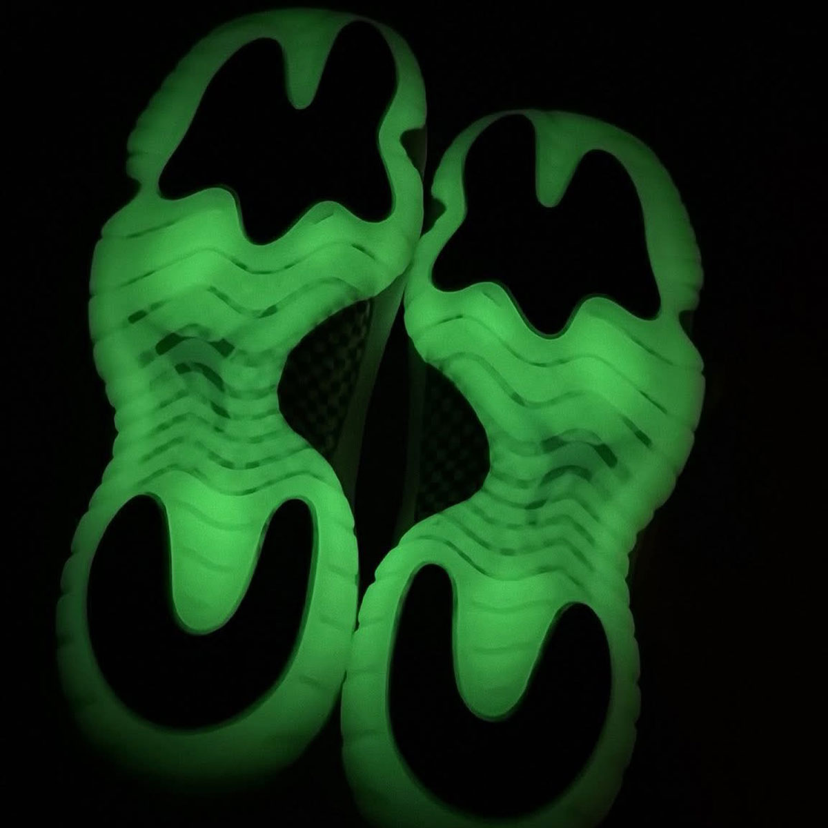 Air Jordan 11 Gs Sneaker School 2