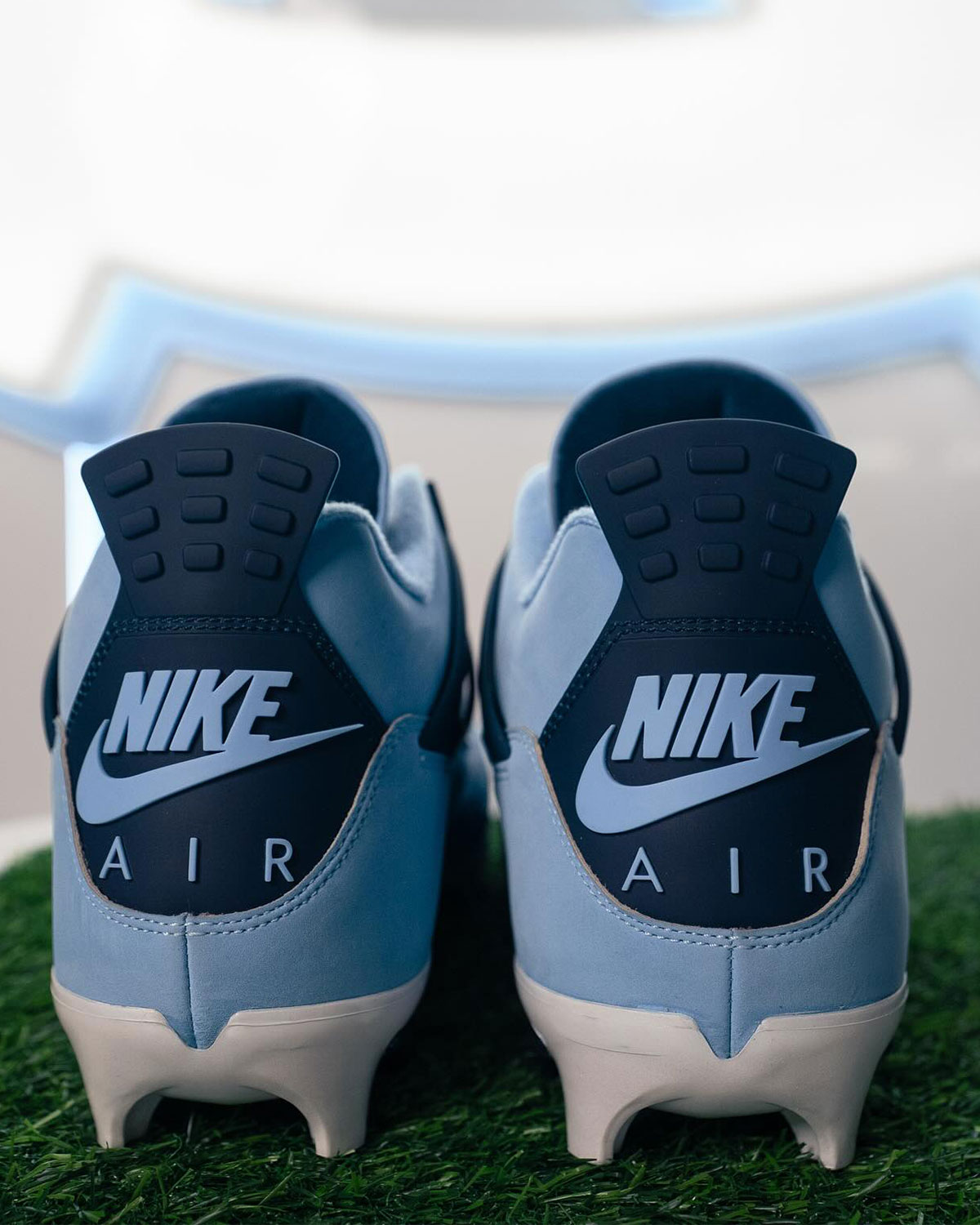 Air Jordan 4 Cleats Unc Football Pe 2025 1