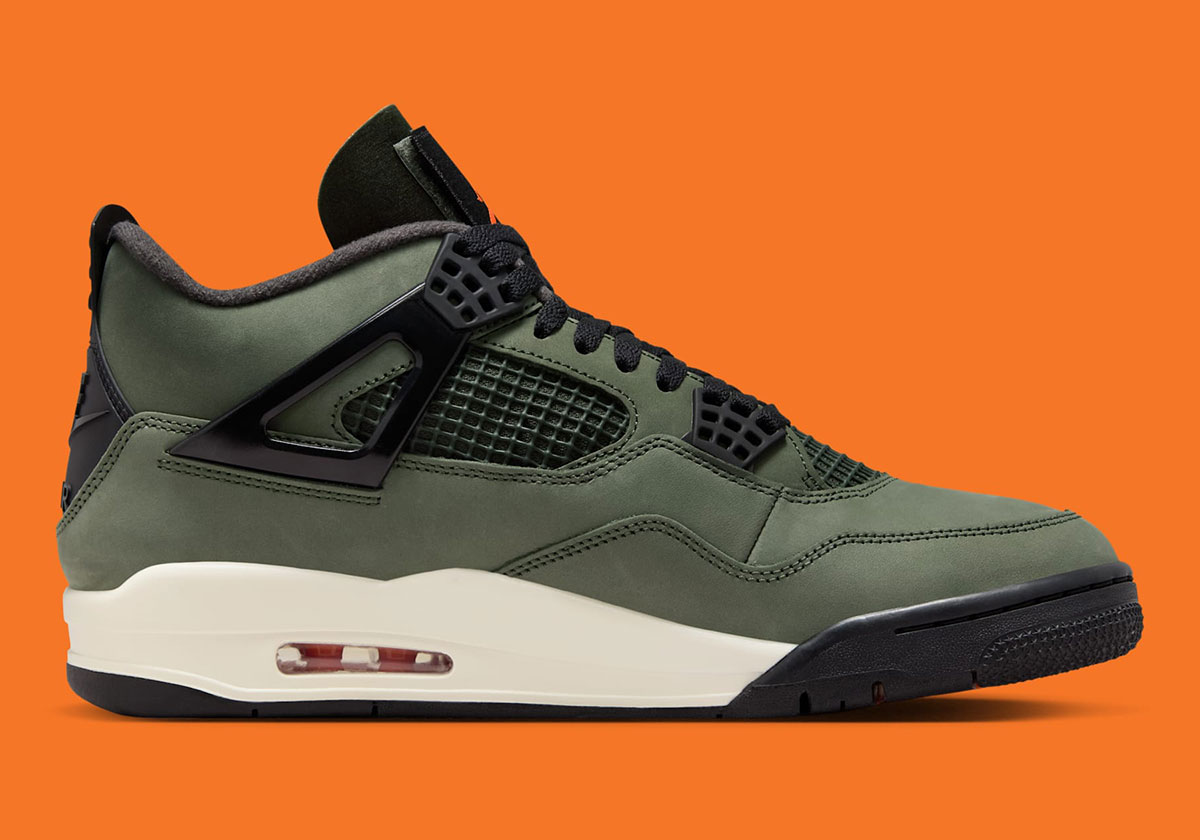 Air Jordan 4 Undefeated Official Images 11