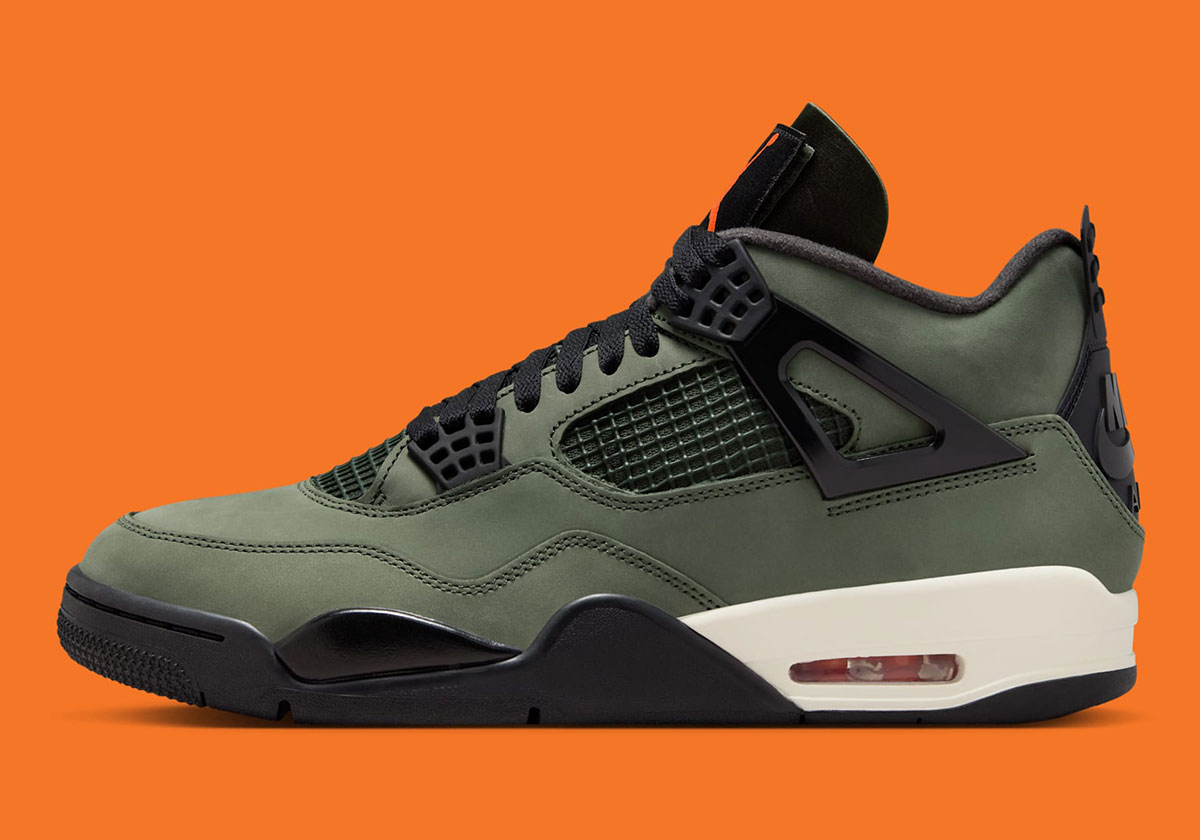 Air Jordan 4 Undefeated Official Images 13
