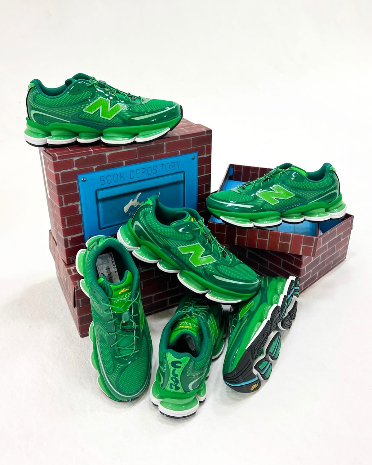 Amine New Balance 2000 Biblioteca 4