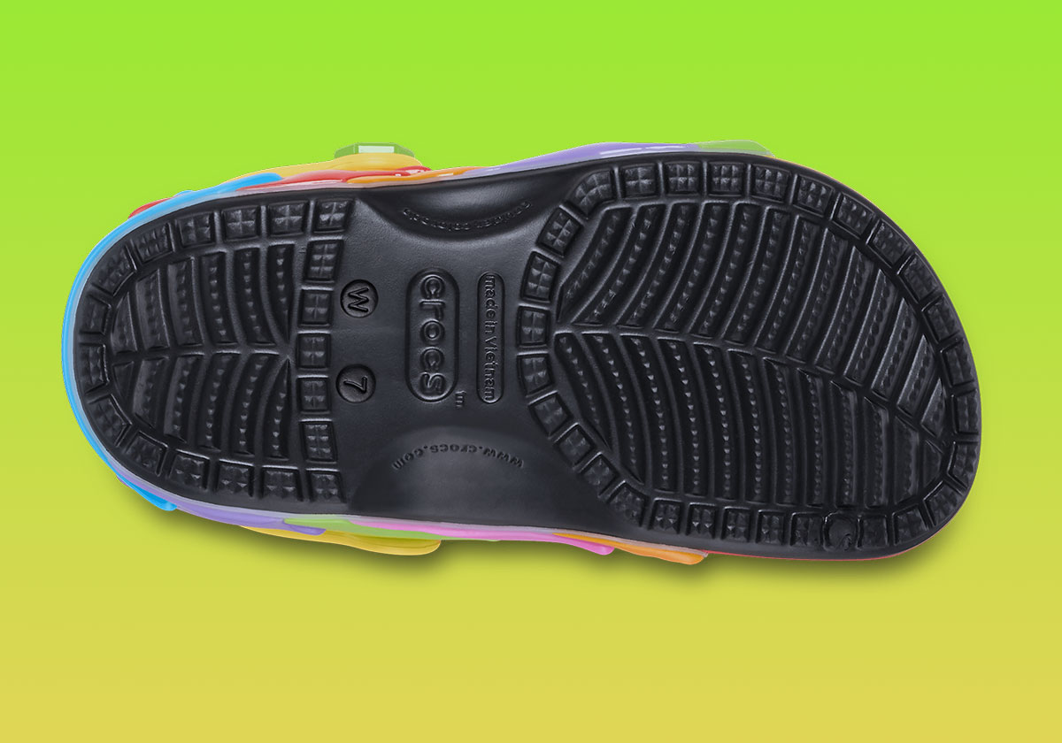 Crocs Classic Clog Gushers 211487 90h 3
