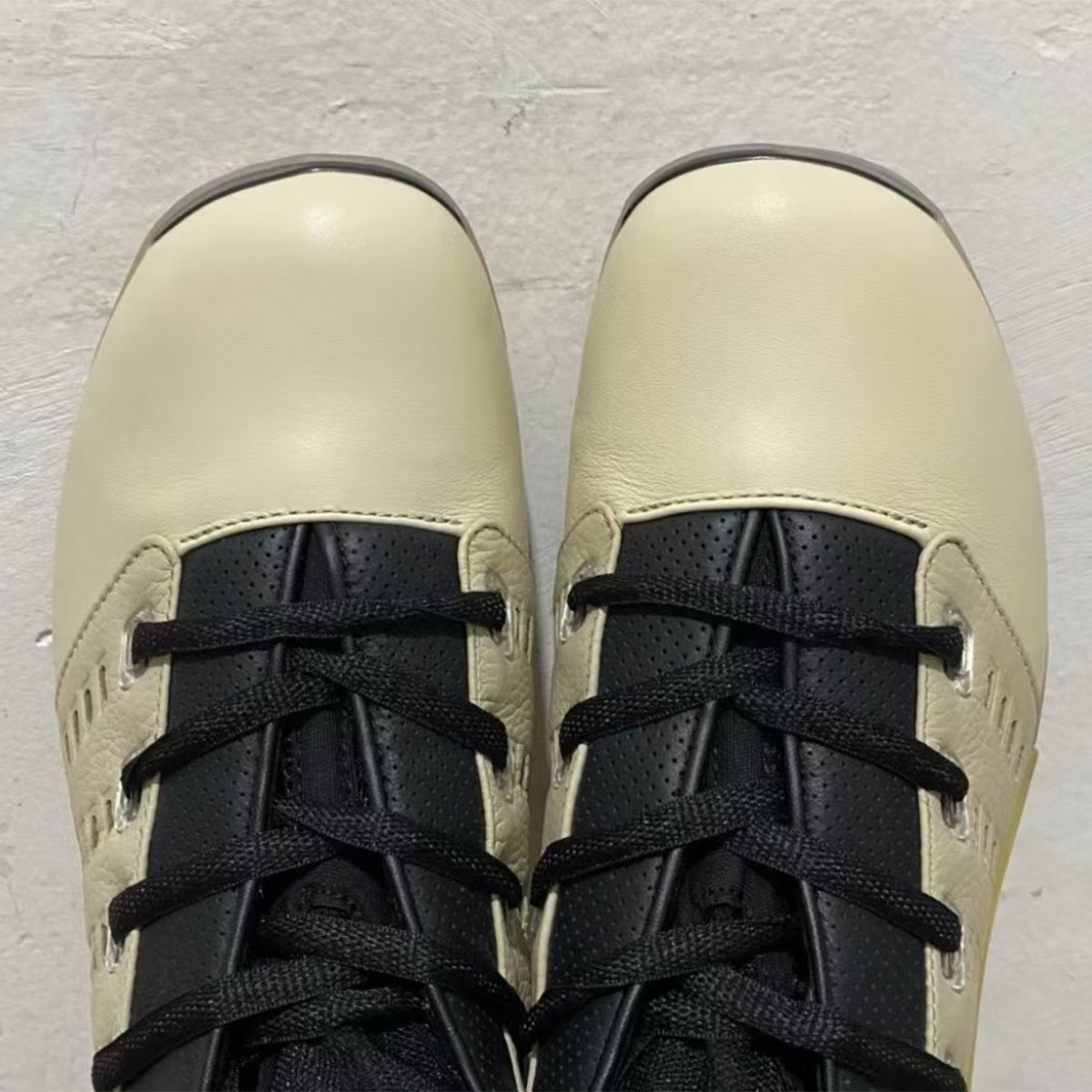 Infinite Archives Air Jordan 17 Low Beach Metallic Silver Black Ih0177 200 4