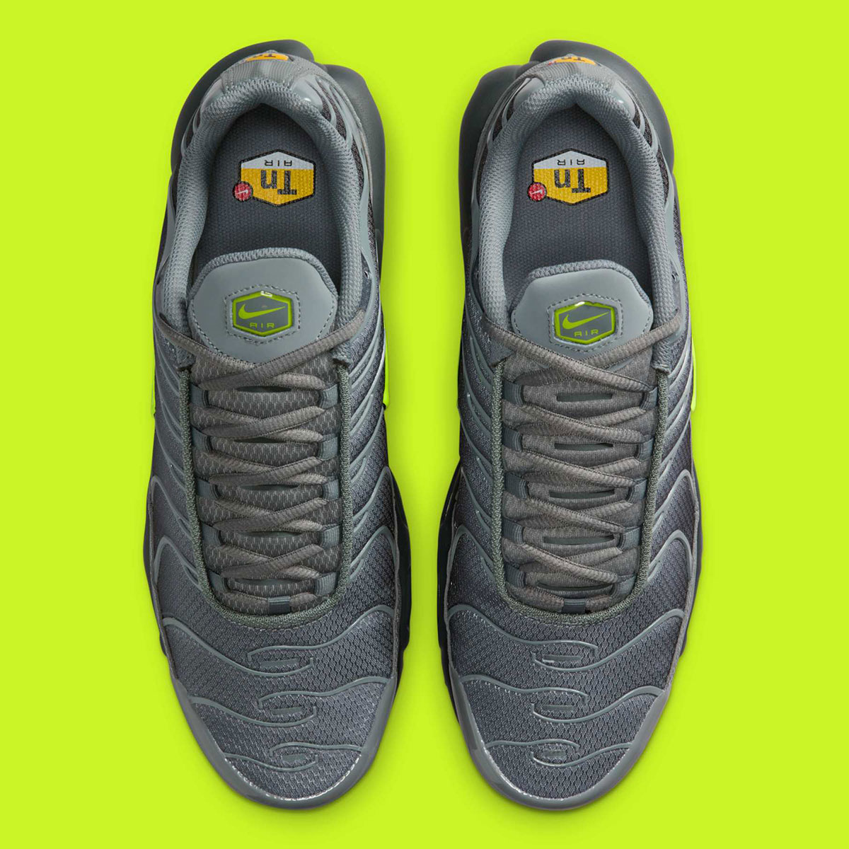 Nike Air Max Plus Smoke Grey Dark Grey Volt Dm0032 026 7