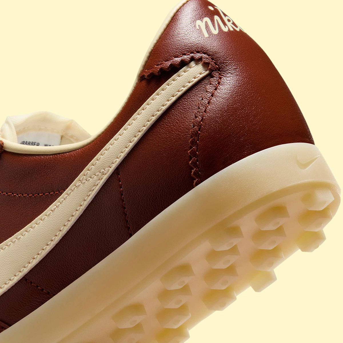Nike Astro Grabber Cinnamon Muslin Sail Ii1259 200 5
