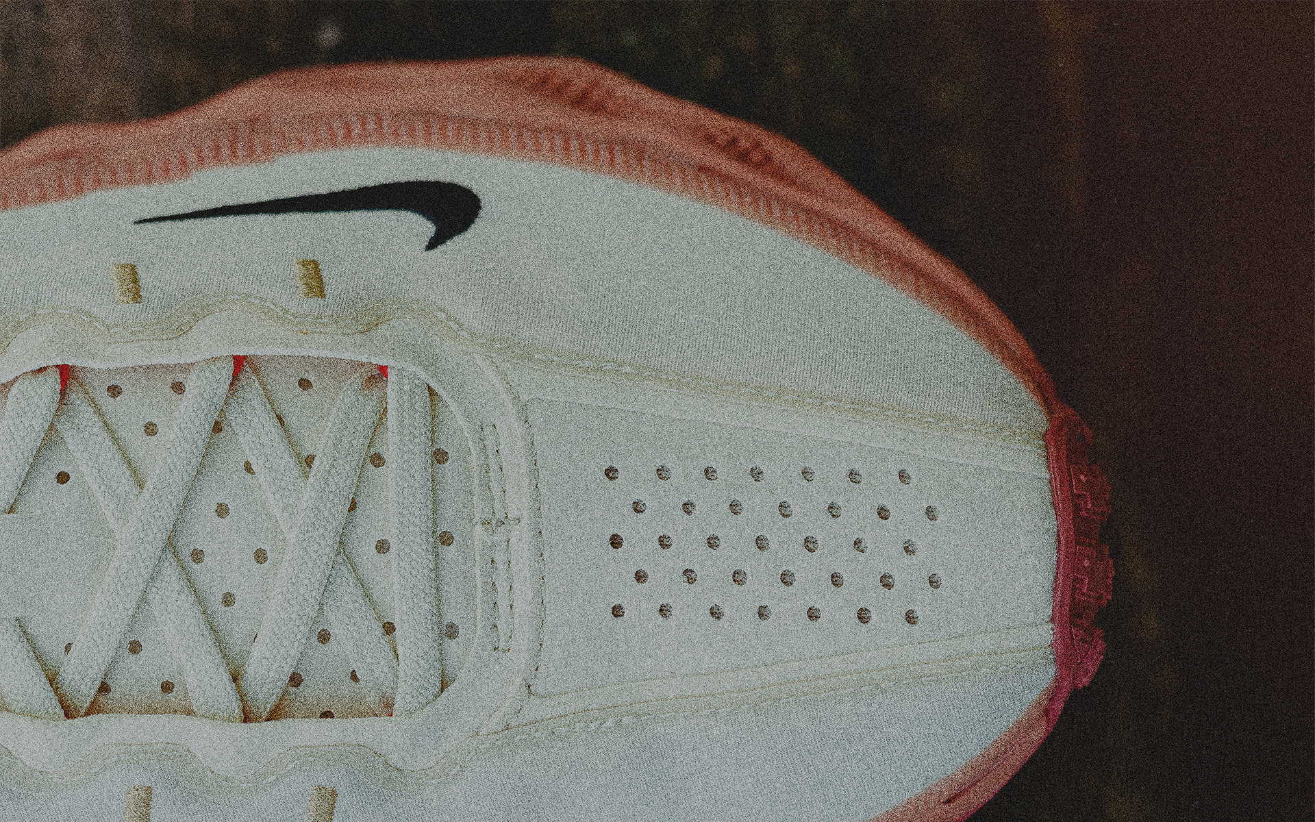 Nike Ava Rover Shopping Banner