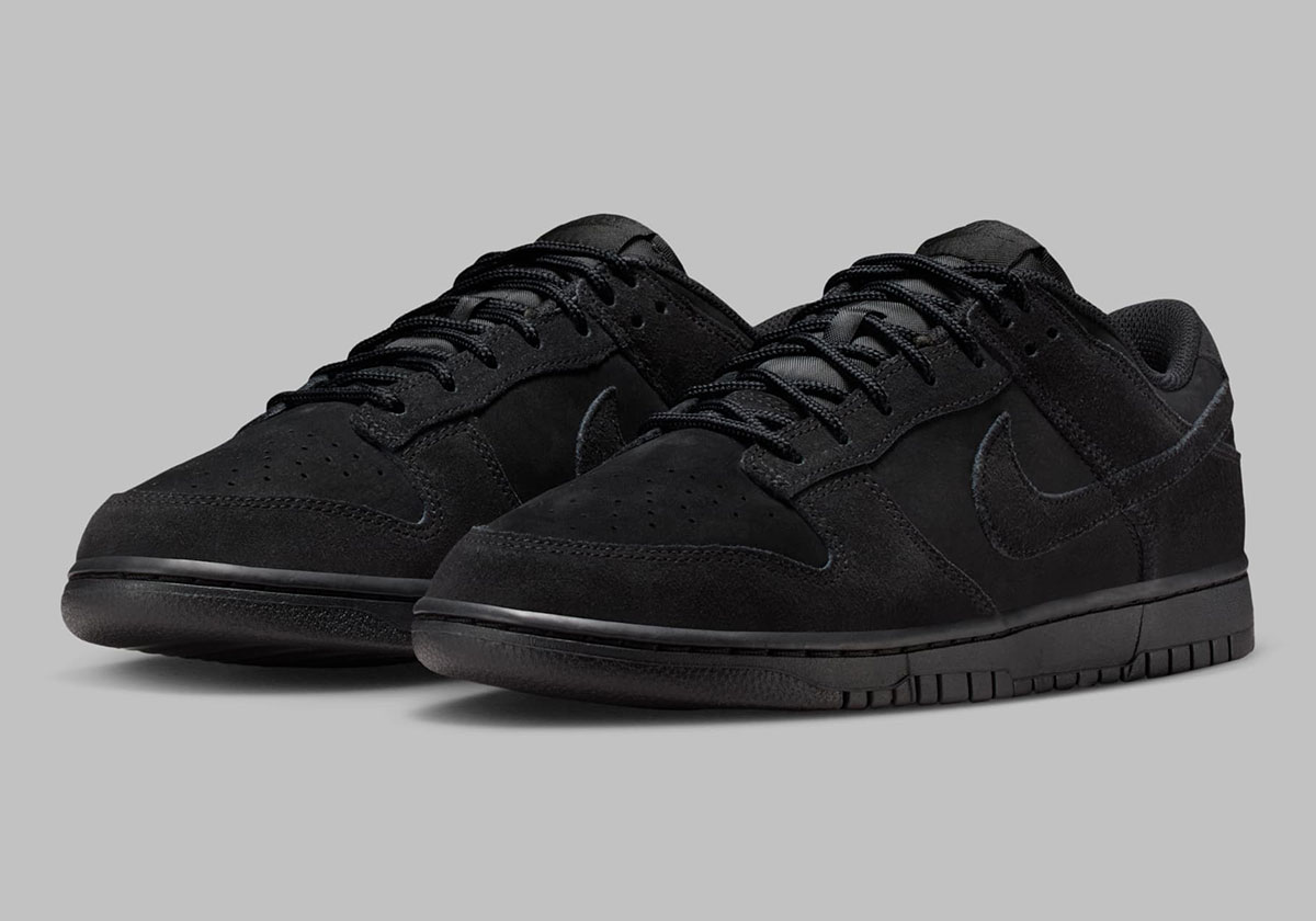 The Nike Dunk Low SE Adds To A Swell Of "Triple Black" Sneakers For Holiday 2025