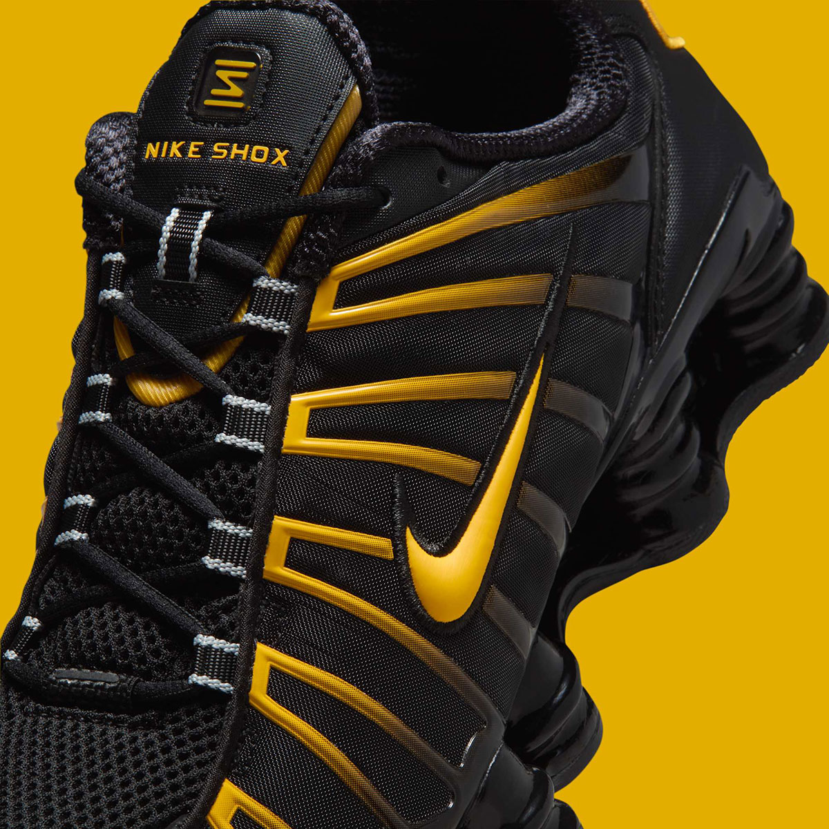 Nike Shox Tl Black University Gold Av3595 013 3