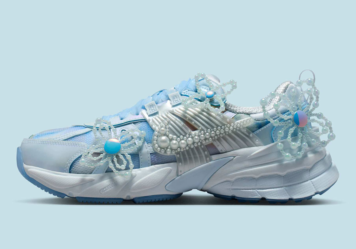 Susan Fang Nike V2k Run Ib7426 400 2