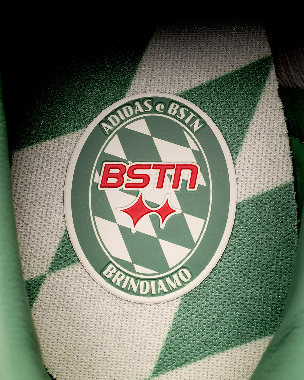 Bstn Adidas Munchen Oktoberfest Hq0064 4