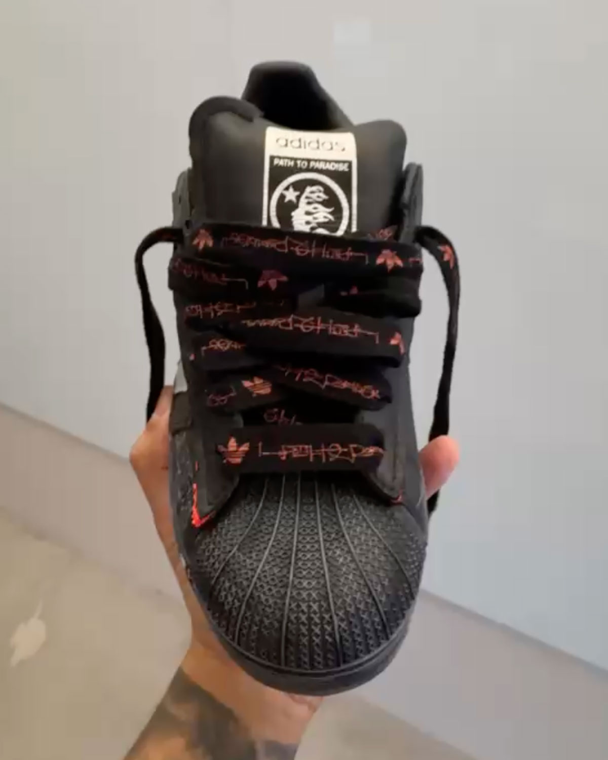 Hellstar Adidas Superstar 4