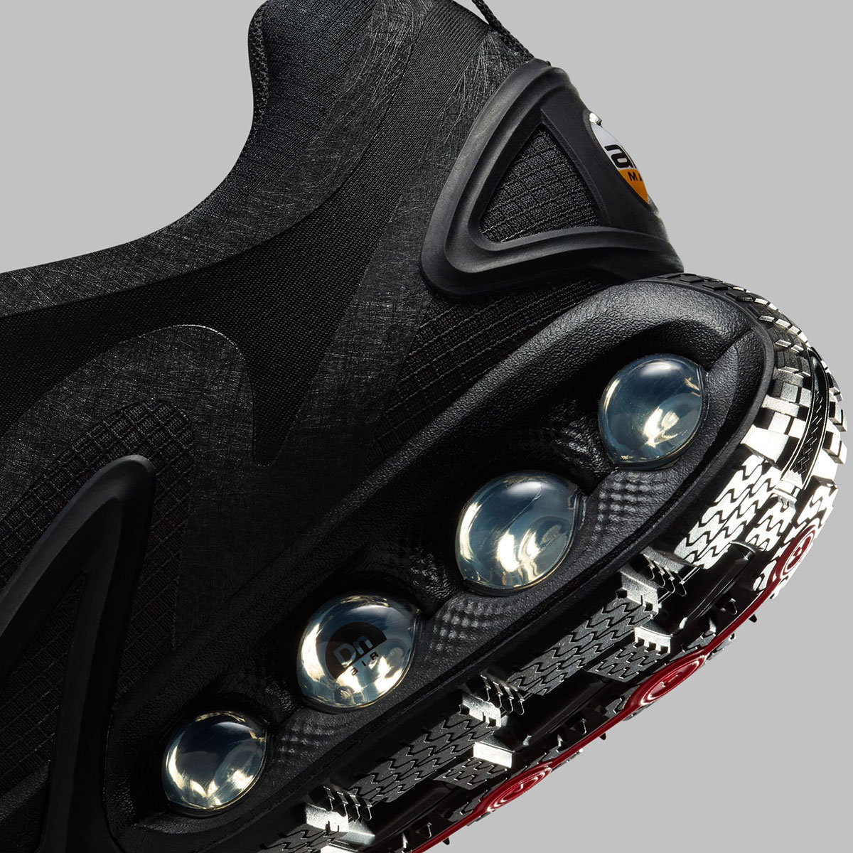 Nike Air Max Dn Roam Hq8605 001 2