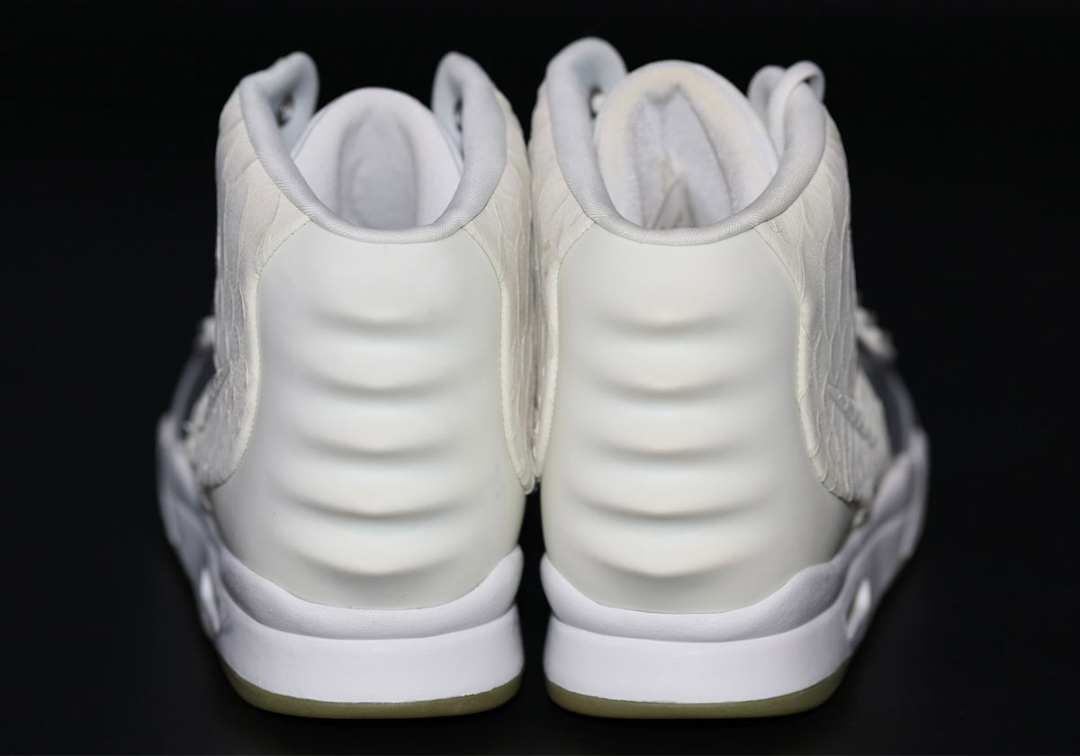Nike Air Yeezy 2 Metallic Silver Sample 7