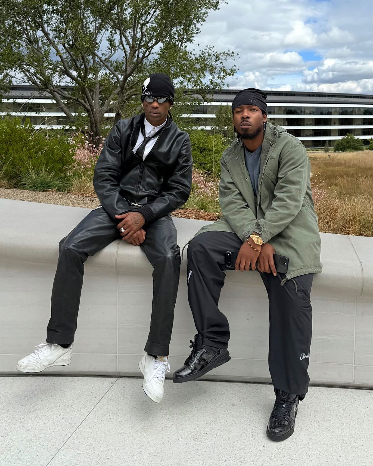 Travis Scott Apple Sneakers Iphone 17 Keynote 1