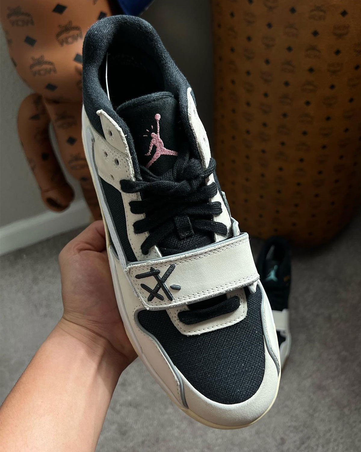 Travis Scott Jordan Jumpman Jack Holiday 2024 Sample 2